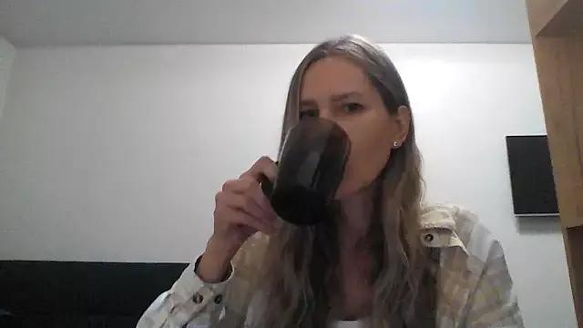 Tavriena from StripChat is Freechat