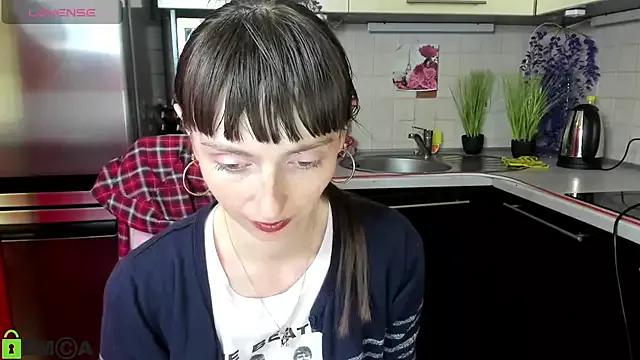 TayanaJons from StripChat