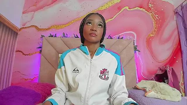 Taylor_oriana_ from StripChat is Freechat