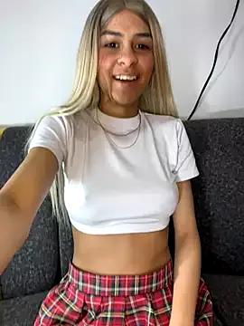 Explore our live girls sluts from our Custom and Multi clubs and checkout exclusive access to highly interactive content, such as shape, hair, titties, pussy type and many more.