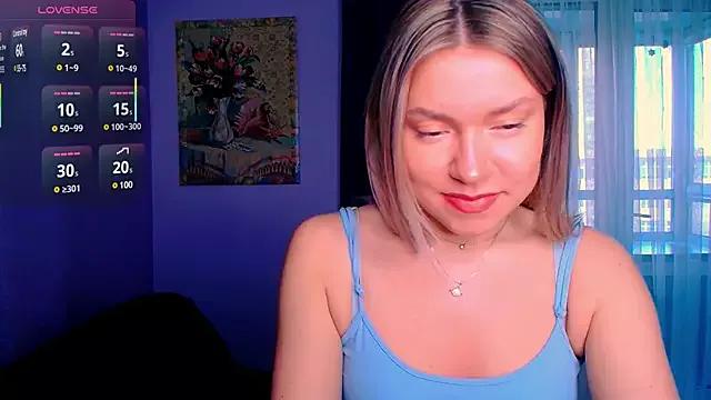 Explore our live girls sluts from our Custom and Multi clubs and checkout exclusive access to highly interactive content, such as shape, hair, titties, pussy type and many more.