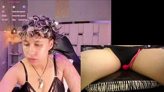 Explore our live girls sluts from our Custom and Multi clubs and checkout exclusive access to highly interactive content, such as shape, hair, titties, pussy type and many more.
