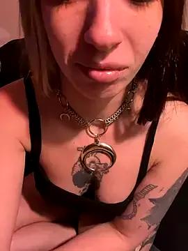 Tbp96 webcams show profile image 