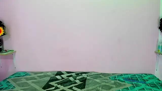 TeensNews18 from StripChat is Freechat