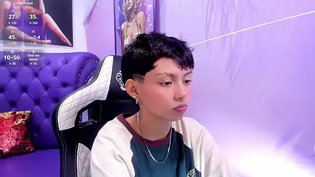 tefi_meow from StripChat is Freechat