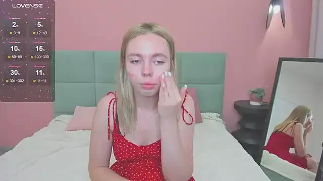 TessaAdorable from StripChat