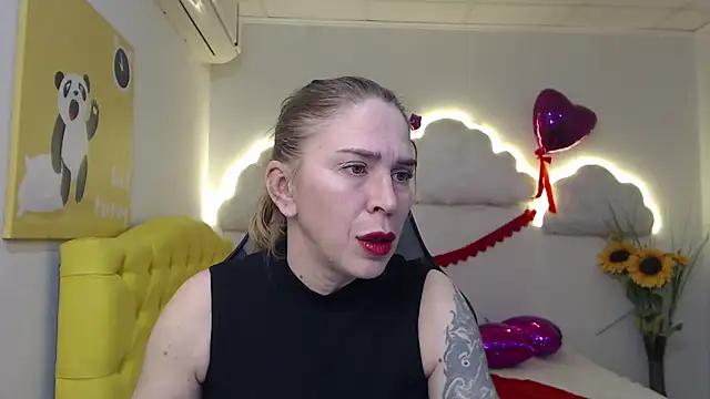 TessaDaybreak from StripChat