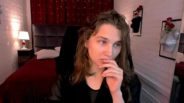 TessaMill from StripChat