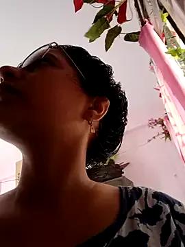 Photos of thanusi_2 from StripChat is Private