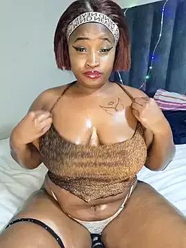 TheeNicole from StripChat