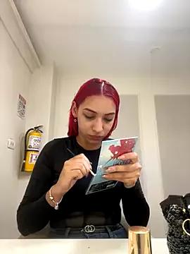 Explore our live girls sluts from our Custom and Multi clubs and checkout exclusive access to highly interactive content, such as shape, hair, titties, pussy type and many more.
