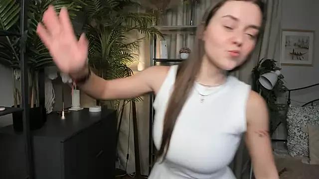 Explore our live girls sluts from our Custom and Multi clubs and checkout exclusive access to highly interactive content, such as shape, hair, titties, pussy type and many more.