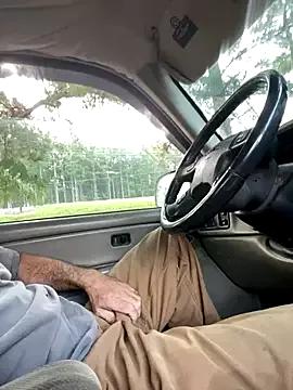 Themechanic420 from StripChat is Freechat