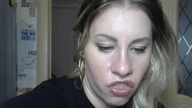 Explore our live girls sluts from our Custom and Multi clubs and checkout exclusive access to highly interactive content, such as shape, hair, titties, pussy type and many more.