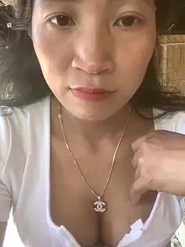ThiHa003 from StripChat