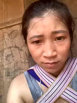 ThiHa003 from StripChat