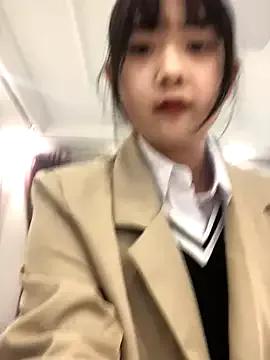 tiantian-26 from StripChat is Freechat