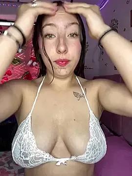 Explore our live girls sluts from our Custom and Multi clubs and checkout exclusive access to highly interactive content, such as shape, hair, titties, pussy type and many more.