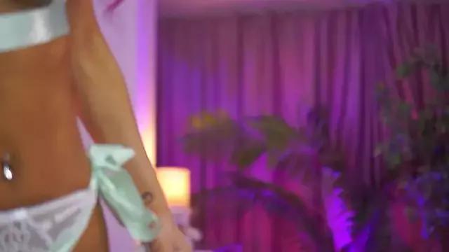 TiffanyBlaize from StripChat is Freechat