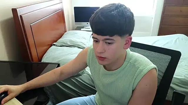 tightncuteass from StripChat is Freechat