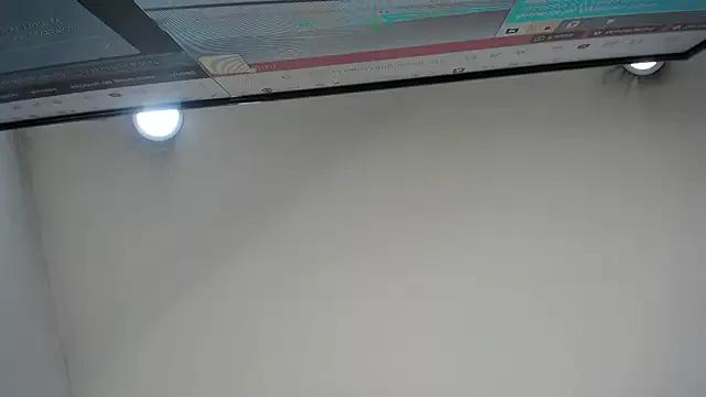 tiiny_emilly from StripChat is Freechat