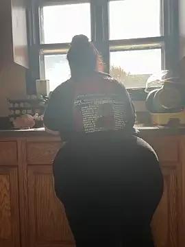 Tillymarie from StripChat is Freechat