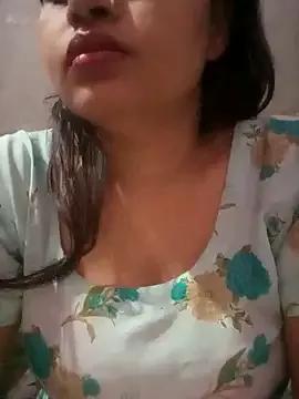 TINASONI from StripChat is Freechat