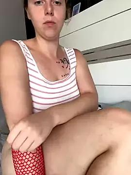 TinaXGlamor from StripChat is Freechat
