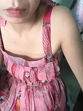 Tini_ee from StripChat