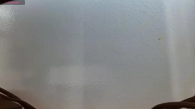 tinisweet from StripChat