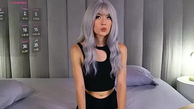 Tiny_Dream from StripChat is Freechat
