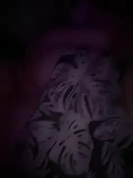 tit_quueen from StripChat