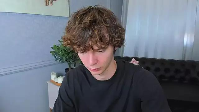 Tommy_Jamm from StripChat