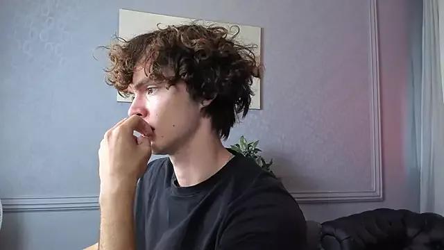 Tommy_Jamm from StripChat