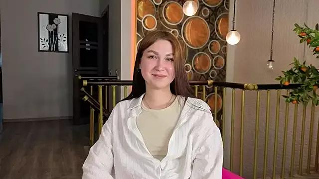 ToniaHarten on StripChat
