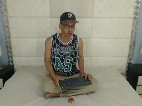 Tony_Rick_1 from StripChat is Freechat
