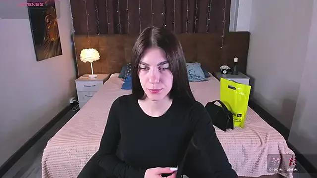toooyour from StripChat