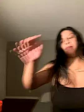 Tooprettypatricia webcams show profile image 
