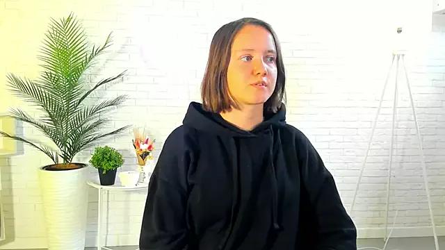 ToriSeagren webcams show profile image 