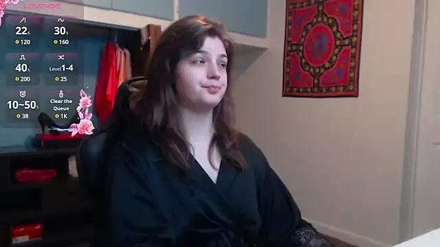 Explore our live girls sluts from our Custom and Multi clubs and checkout exclusive access to highly interactive content, such as shape, hair, titties, pussy type and many more.