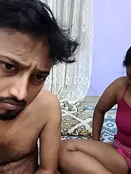 Trending_Couple from StripChat is Freechat