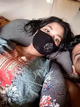 Photos of Trending_couple_1 from StripChat is Freechat