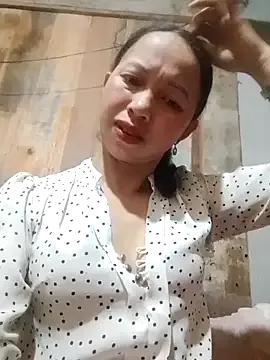 TRIEUTRIEU20 webcams show profile image 