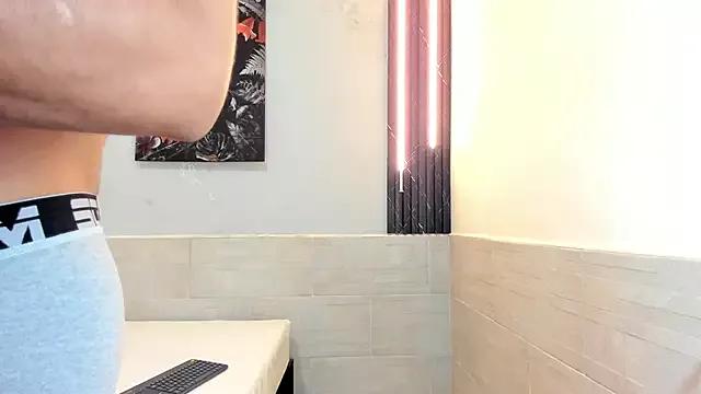 TROY_WYATT webcams show profile image 