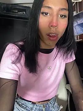 Explore our live girls sluts from our Custom and Multi clubs and checkout exclusive access to highly interactive content, such as shape, hair, titties, pussy type and many more.