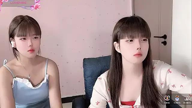 TT-XXTT from StripChat