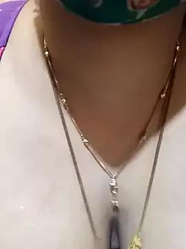 Tuttifrutti17 webcams show profile image 