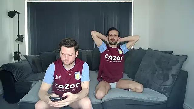 twotwinkhusbandss from StripChat