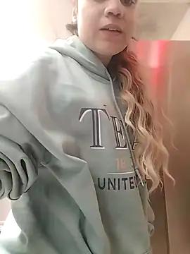 Explore our live girls sluts from our Custom and Multi clubs and checkout exclusive access to highly interactive content, such as shape, hair, titties, pussy type and many more.