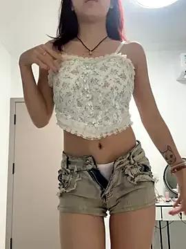 uiui521 from StripChat